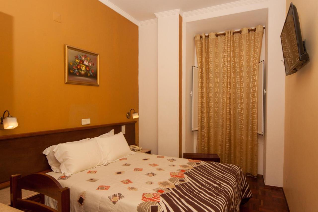 Hotel Leiriense Лейрия Экстерьер фото