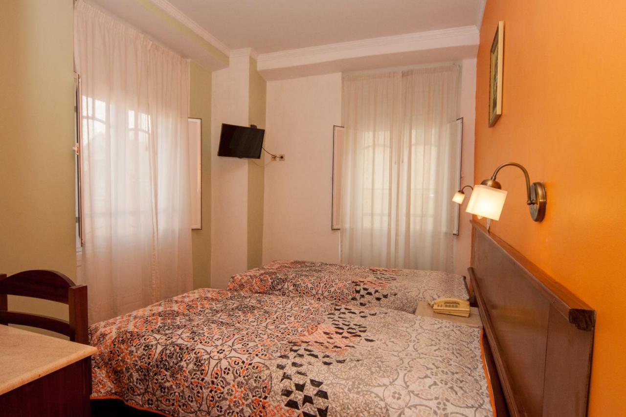 Hotel Leiriense Лейрия Экстерьер фото