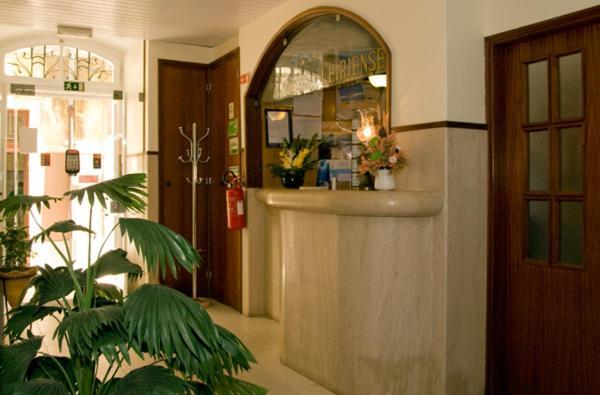 Hotel Leiriense Лейрия Экстерьер фото